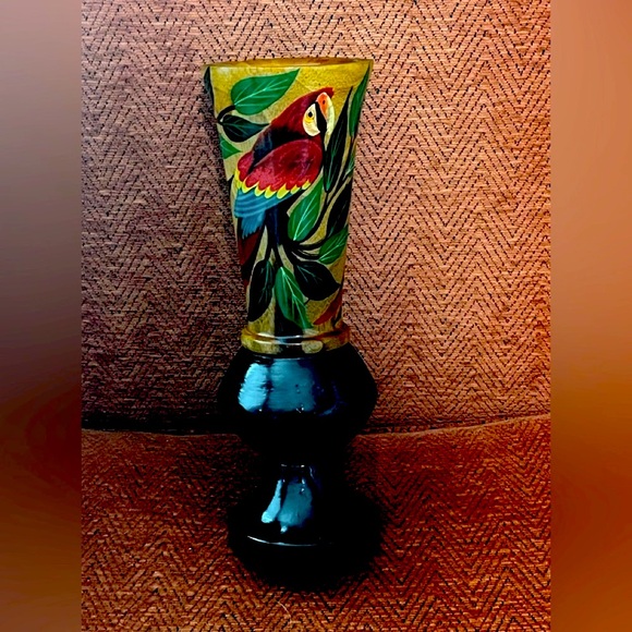 Wooden Hand Turned Hand Painted Scarlet Macaw Vase. - Picture 3 of 9